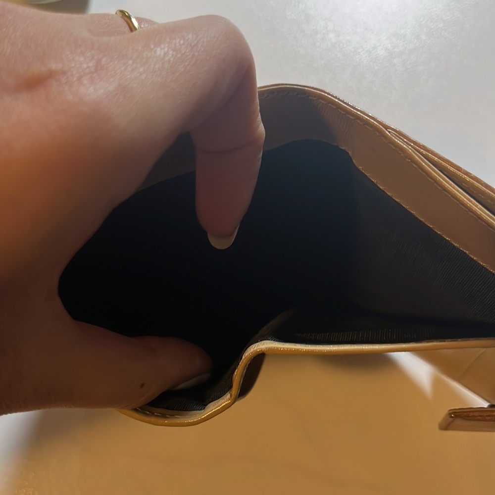 SOLD Authentic Prada trifold wallet - Picture 5 of 6